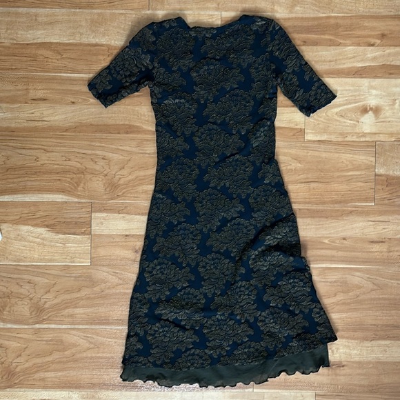 Woman’s Gorgeous A-Line Dress - Picture 2 of 10